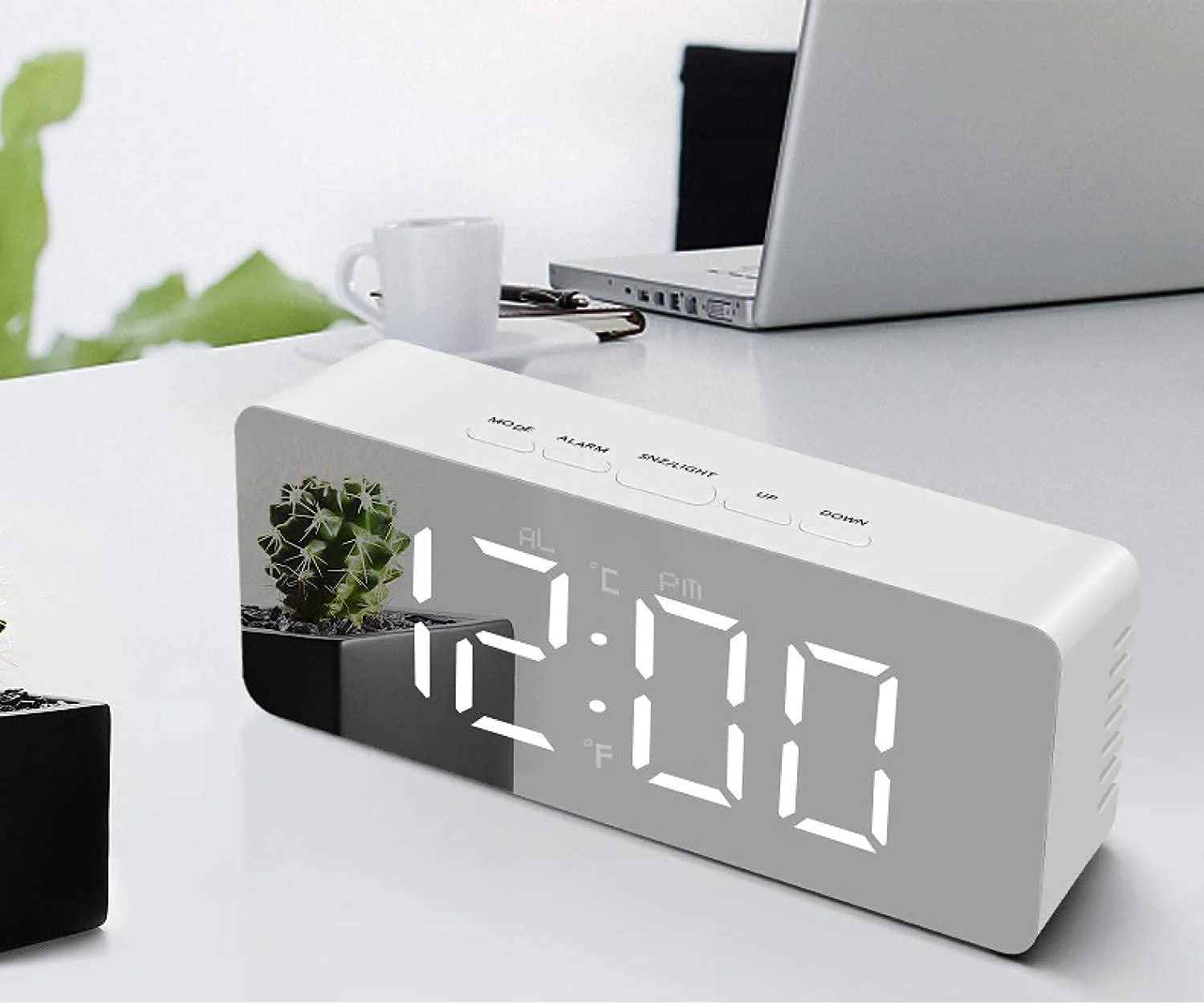 Glint Digital Clock - Image 9