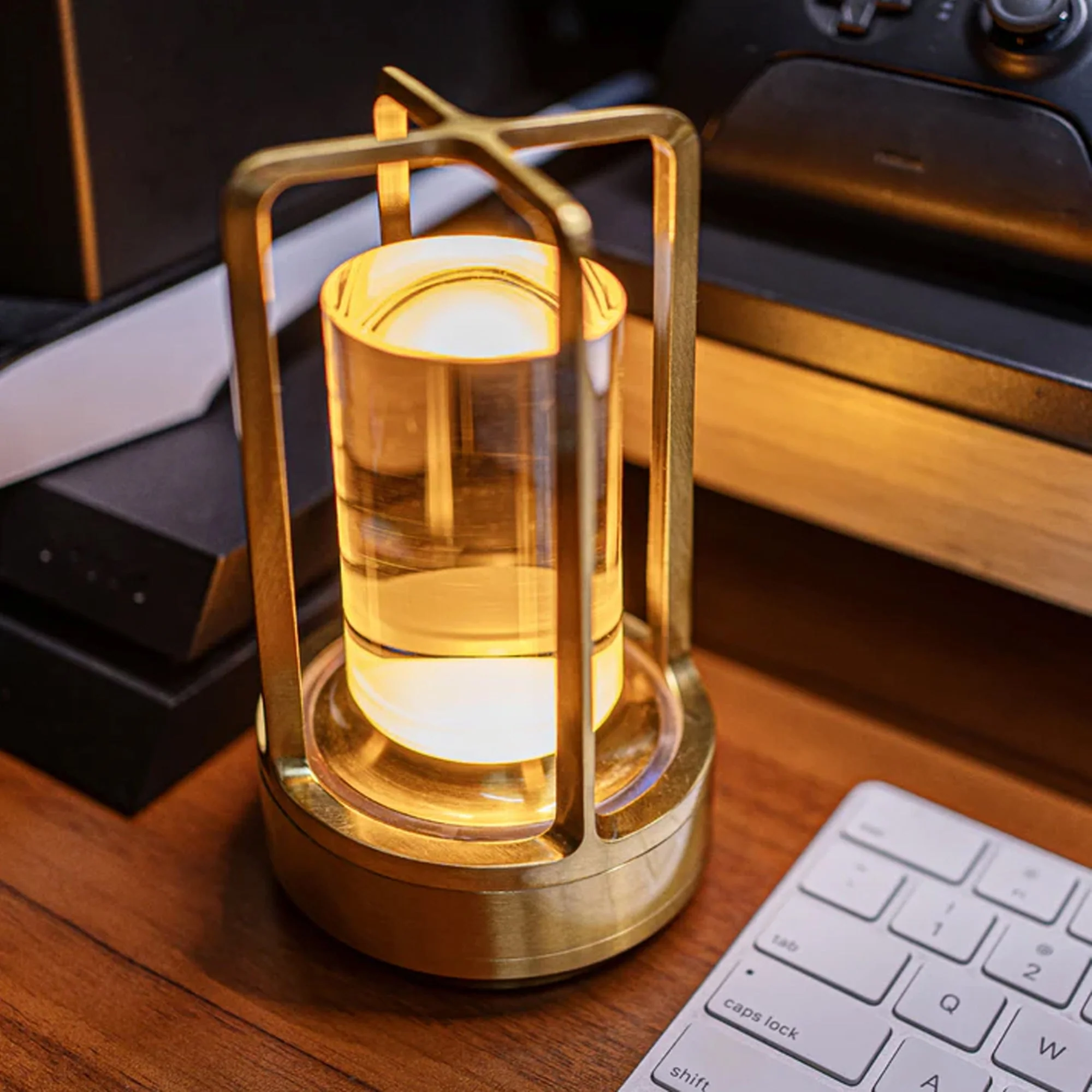 Luminique Crystal Portable Lamp - Image 10