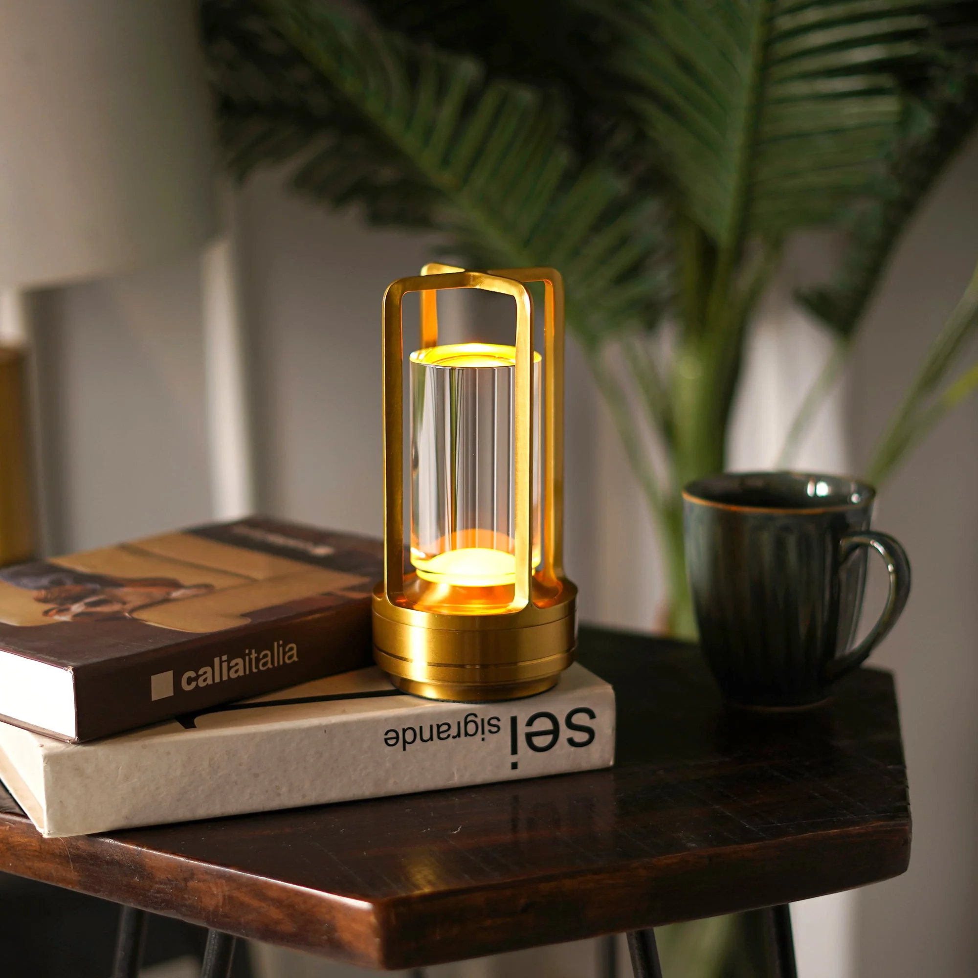 Luminique Crystal Portable Lamp - Image 20