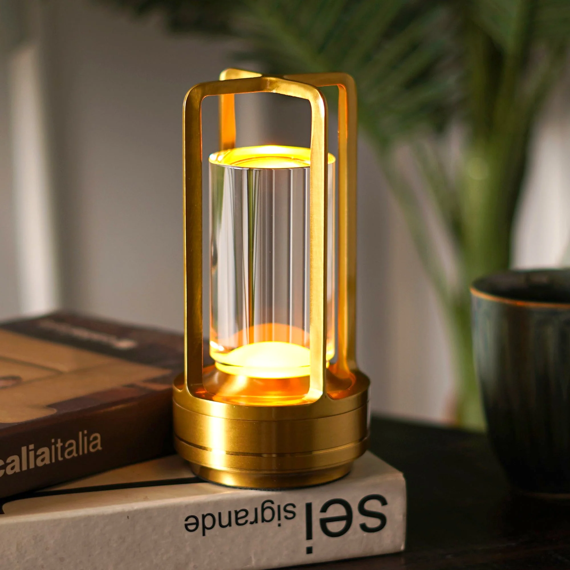Luminique Crystal Portable Lamp - Image 5