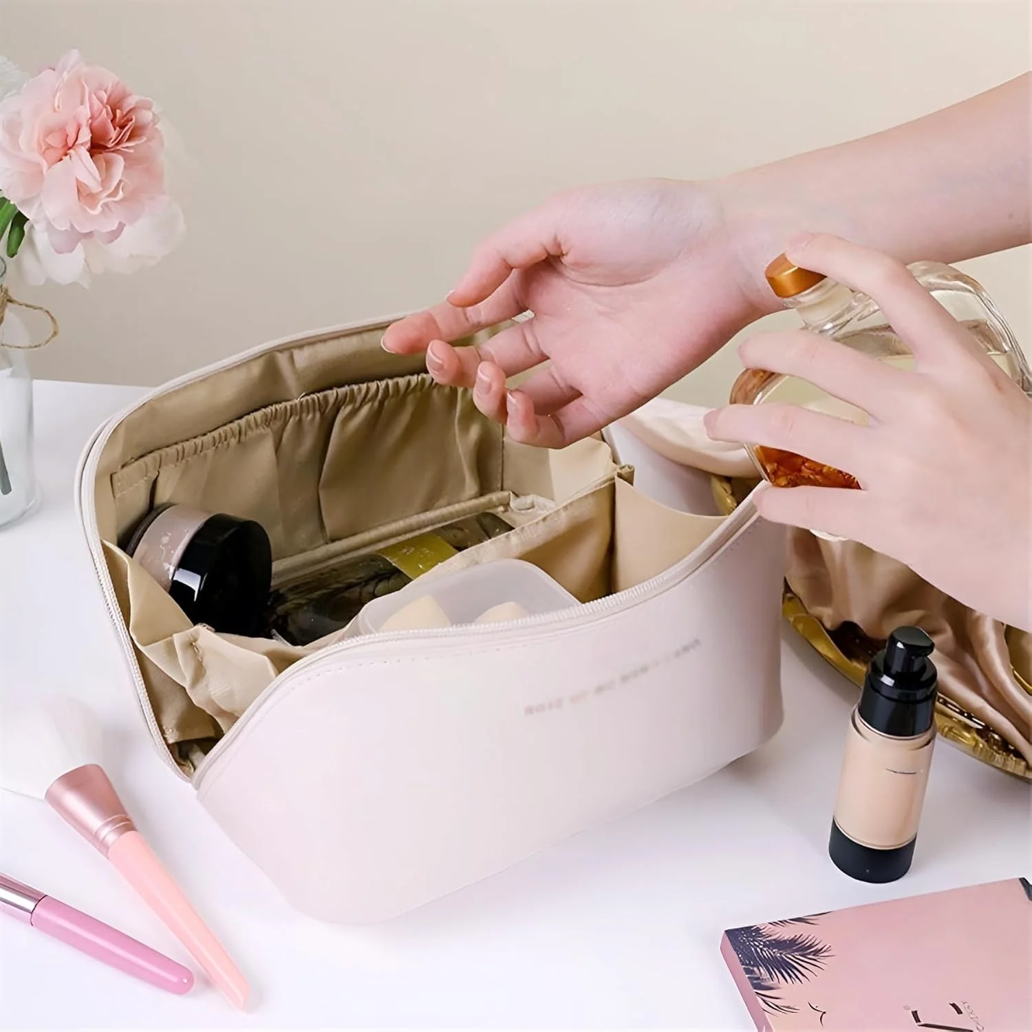 GlamGo Cosmetics Organizer - Image 6