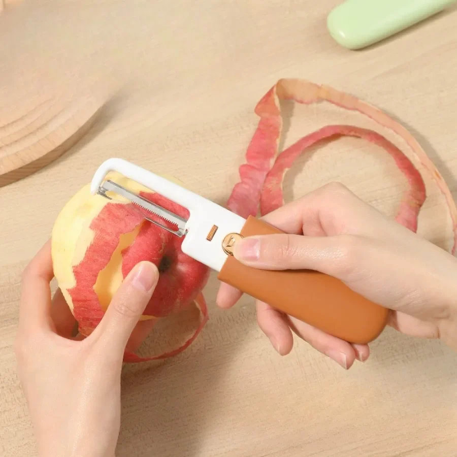 SlicePeel™ Multifunctional 2-in-1 Peeler with Knife - Image 3
